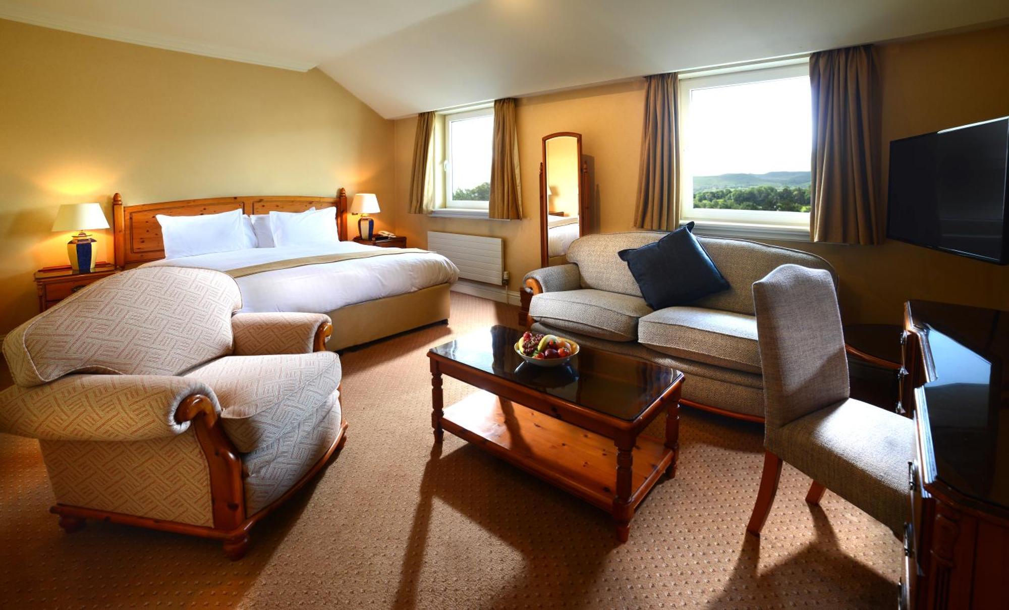 Brandon Hotel Conference & Leisure Centre ทราลี ภายนอก รูปภาพ